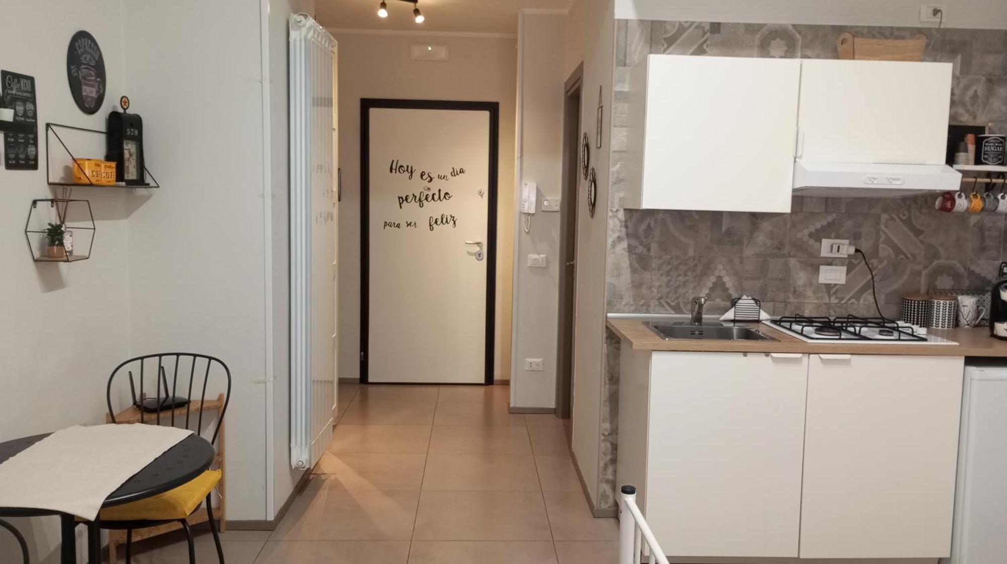 Holidaystudio Appartamento In Centro Salerno Bagian luar foto